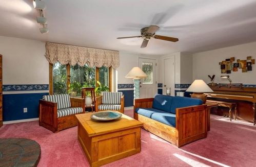 3780 Legion Dr, Gibsonia, PA 15044-9550
