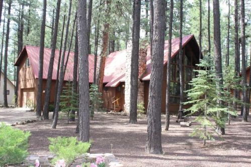 8220 Wild Horse Rd, Pinetop, AZ 85935-8757
