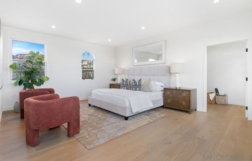 1533 Beryl St, San Diego CA  92109-2106 exterior