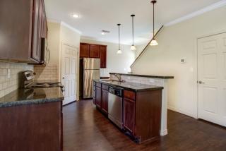 709 Luther St, College Station TX  77840-2729 exterior