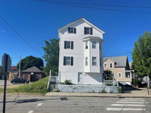 75 Prudence Ave, Providence RI  02909-5436 exterior