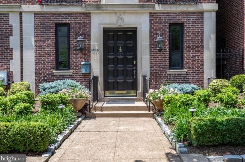 1808 24th St, Washington, DC 20002-1904