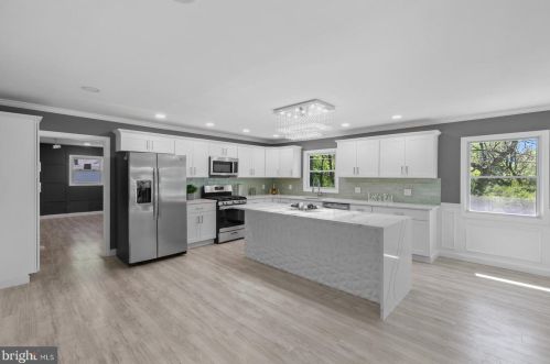 10 Rockland Dr, Willingboro NJ  08046-4003 exterior