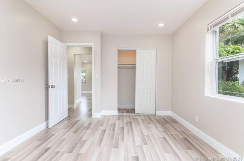 710 55th St, West Palm Beach FL  33407-2612 exterior