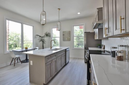 1255 Pike St, Covington KY  41011-2136 exterior