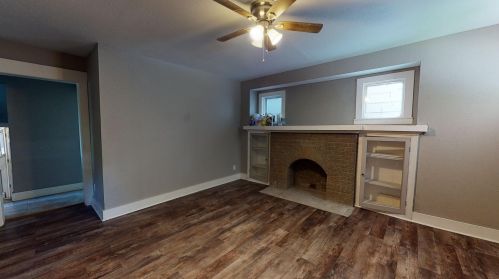 736 Melvina St, Milwaukee, WI 53206-3342