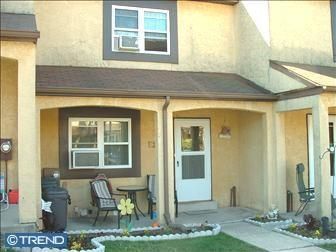 2102 Walnut Ridge Est, Pottstown, PA 19464-3091