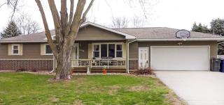 3849 Cedar Terrace Dr, Waterloo, IA 50702-4803