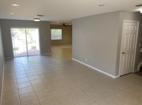 6631 Duval Ave, West Palm Beach, FL 33411-6485