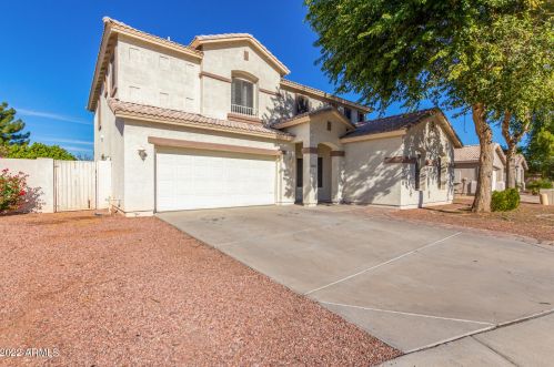 5434 Bryce Ln, Glendale, AZ 85301-8621