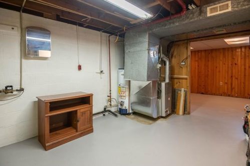 837 Spencer Ave, Hermitage PA  16146-3159 exterior