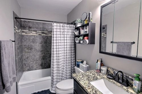 3002 Losey Blvd, La Crosse WI  54601-7344 exterior