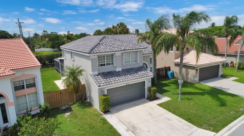 3678 Newport Ave, Boynton Beach, FL 33436-8525