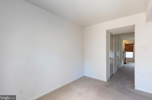 144 Wellington Ter, Lansdale PA  19446-4960 exterior