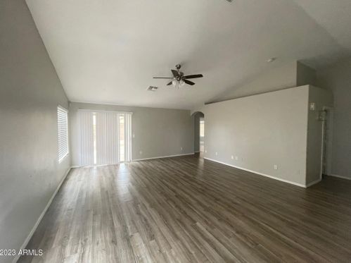 7333 Elwood St, Phoenix AZ  85043-5510 exterior