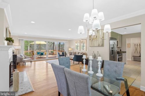 3512 Wentworth Dr, Falls Church, VA 22044-1309