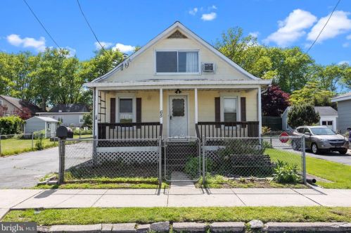 65 Park Ave, Yardley, PA 19067-6245