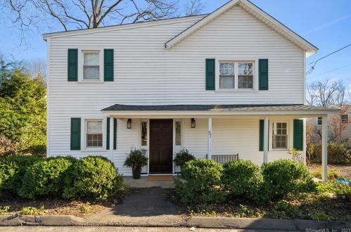 57 Strawberry Hill Rd, New Canaan, CT 06840-4238