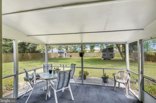 210 Arbutus Ave, Seaford DE  19973-1314 exterior