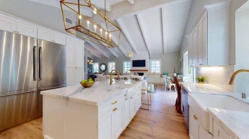 1657 Gates Ave, Manhattan Beach CA  90266-7028 exterior