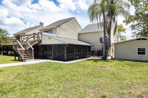 17320 Whirley Rd, Lutz FL  33558-4827 exterior