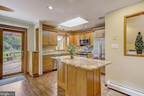 107 Bartholomew Rd, Berwyn PA  19312-1604 exterior