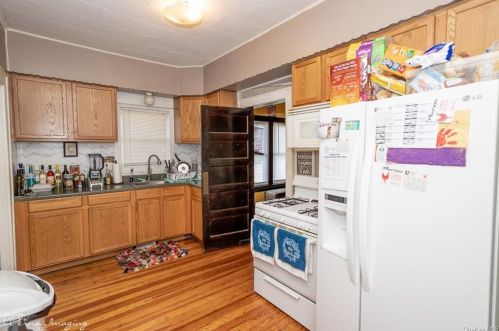 104 Lake Ave, Middletown, NY 10940-5911