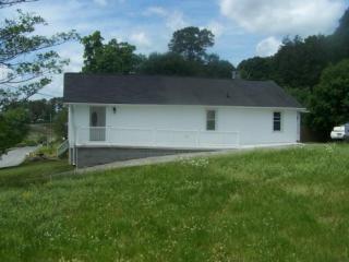 1440 Tyler St, Kingsport, TN 37660-1554