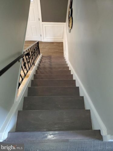 28 Buckingham Dr, Willingboro NJ  08046-1623 exterior