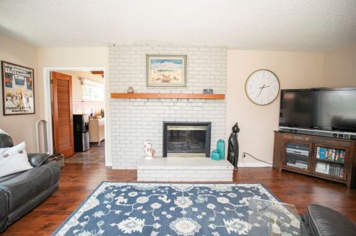 741 Leadora Ave, Glendora, CA 91741-2840