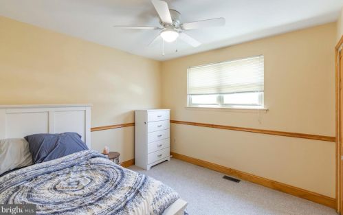 19 Lee Ann Dr, Blenheim NJ  08012-5353 exterior