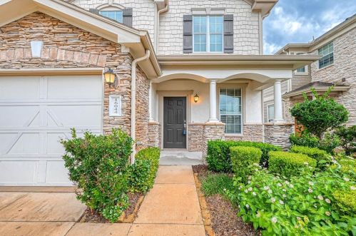 16044 Limestone Lake Dr, Tomball TX  77377-2845 exterior