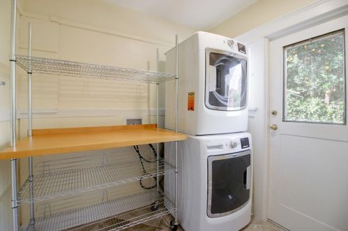 1491 Iris Ct, San Jose CA  95125-3355 exterior