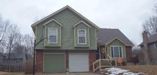 2102 Kenwood St, Olathe, KS 66062-2908