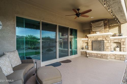 27535 Tonopah Dr, Buckeye AZ 85396 exterior