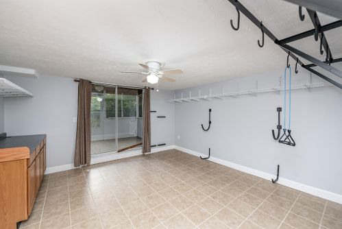 2223 Genevieve Ln, Covington KY  41011-4009 exterior