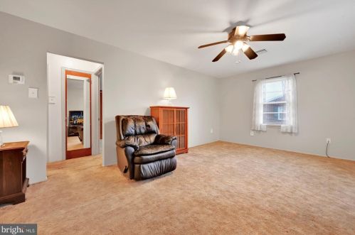 121 Lemon St, Ephrata PA  17522-2313 exterior