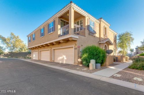 4763 Red Oak Ln, Gilbert, AZ 85297-2466