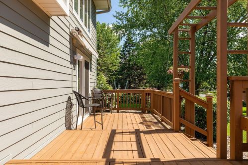 1103 Eagle Ridge Ct, Stillwater MN  55082-9151 exterior