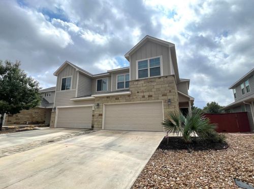 464 High Tech Dr, Georgetown TX  78626 exterior