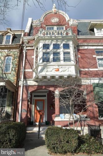423 Orange St, Lancaster, PA 17603-3753