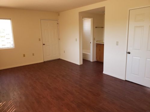 2914 Mobley St, San Diego CA 92123-3037 exterior