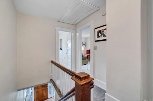 369 Montgomery St, Newburgh NY  12550-3643 exterior