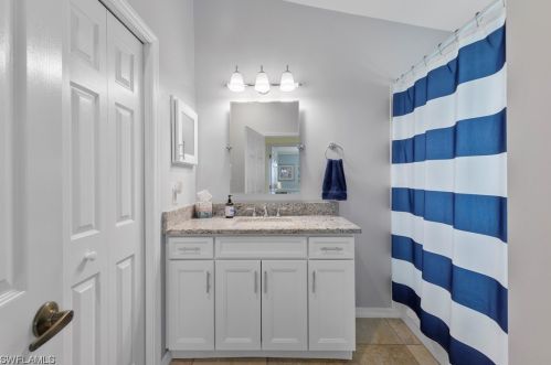 23463 Olde Meadowbrook Cir, Bonita Springs FL 34134-9132 exterior