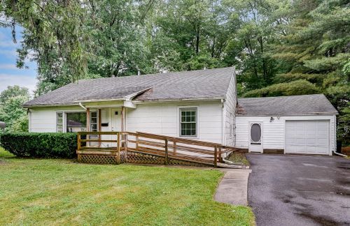 1151 Shrine Rd, Springfield, OH 45504-3939