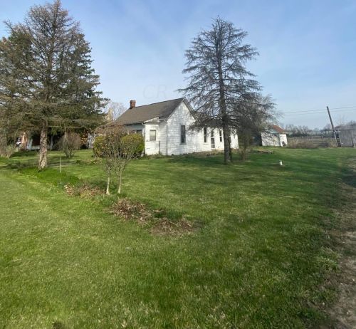 8680 Lilly Chapel Georgesville Rd, West Jefferson, OH 43162-9769