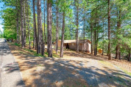 6279 Green Leaf Ln, Michigan Bluff CA  95631-9617 exterior