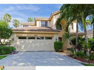 2820 La Paz Ave, Hollywood, FL 33026-4548