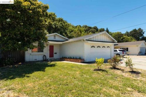 3218 Pinole Valley Rd, Pinole, CA 94564-1824