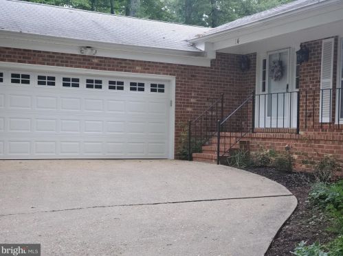 14 Hamlin Dr, Fredericksburg VA  22405-2265 exterior